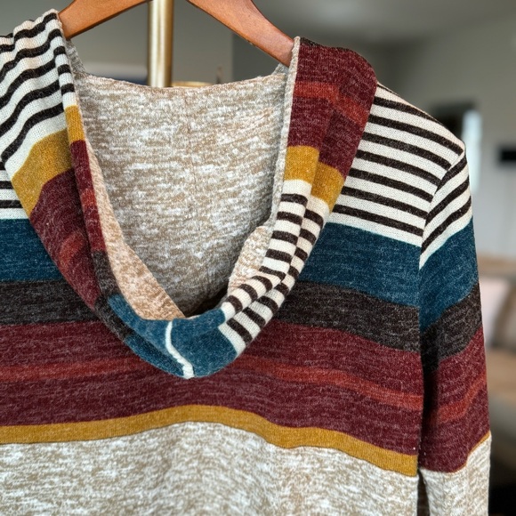 Wanna B Lightweight Beige, Blue, Red, & Yellow Striped Hoodie - Size Large - Picture 3 of 7